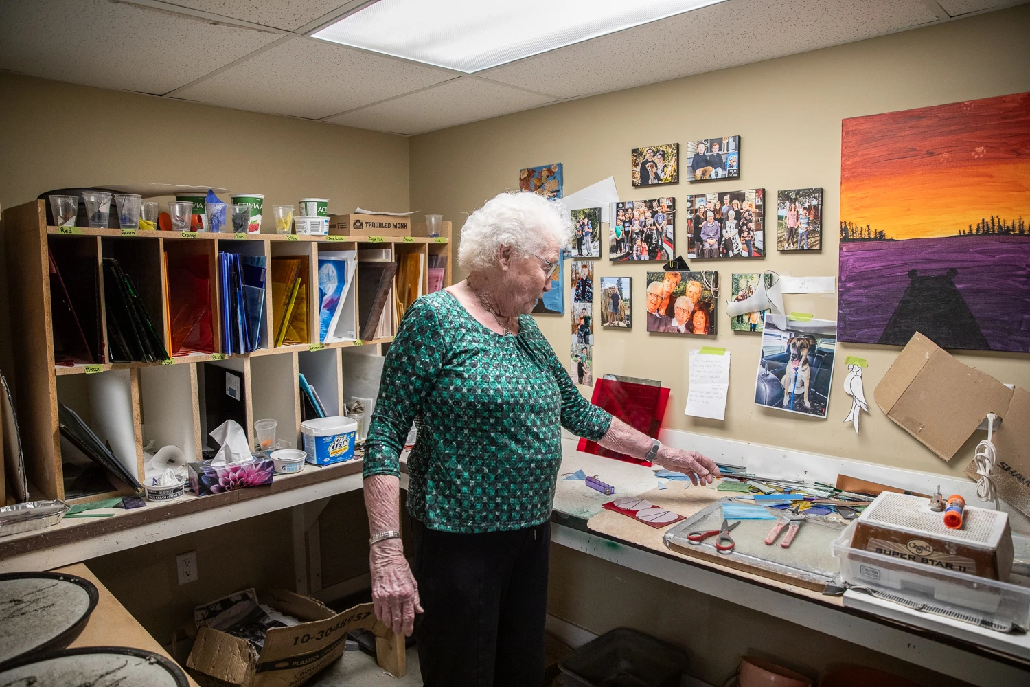 Nel showing craft tools