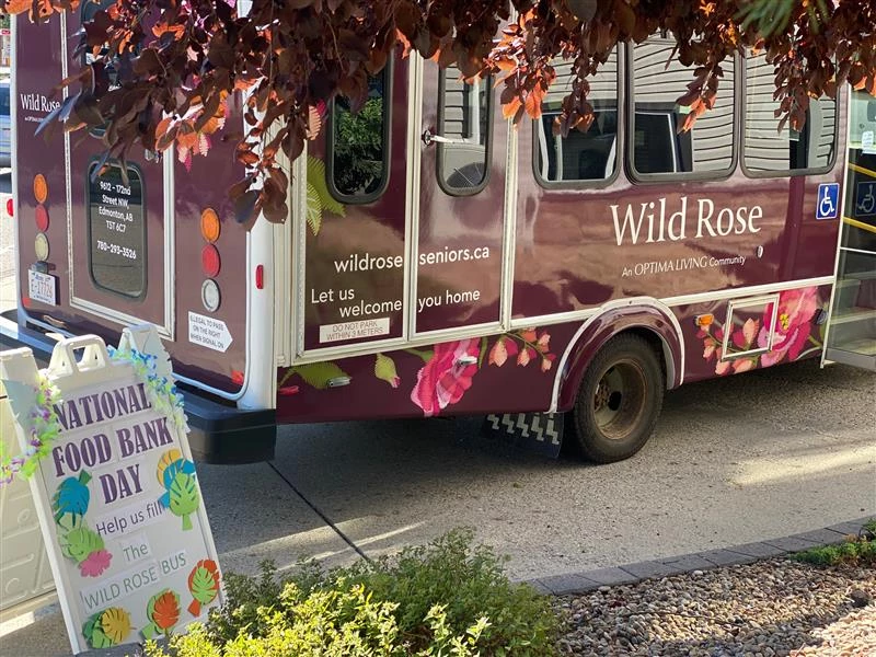 Wild rose shuttle bus on National food bank day