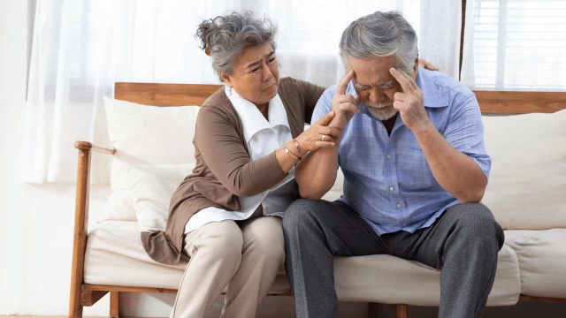 Tips for Caring For Loved Ones With Dementia
