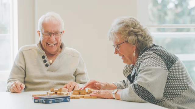 3 Ways Laughter Boosts Senior Health