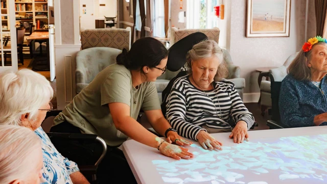 Innovation & Connection: How Technology Is Enhancing Lives at Oakwood Manor